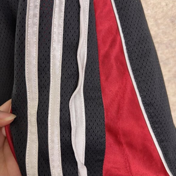 Adidas Dazzle Mesh Gym Shorts Mens Medium Black Athletic Basketball Y2K - Picture 14 of 15